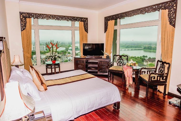 Phòng Senior Suite River 